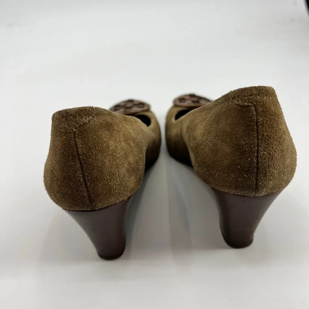 Tory Burch Sophie Olive Brown Suede Leather Logo Wedge Pumps classic Size 10.5